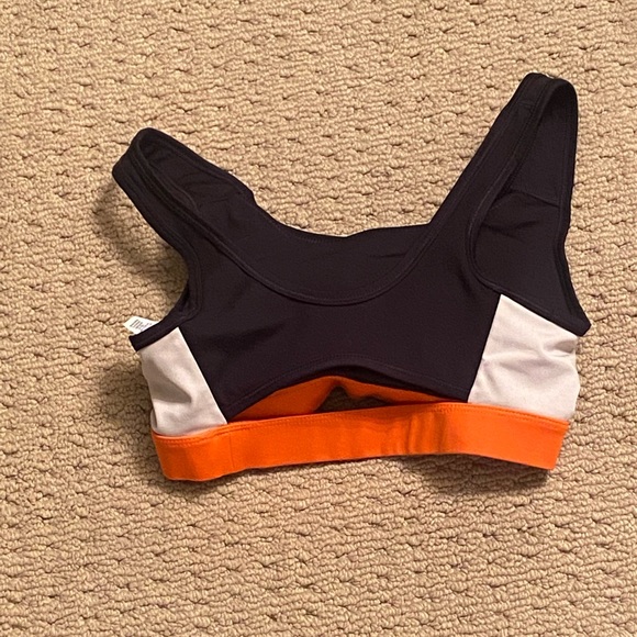 Nike Sports Bra - Picture 2 of 2